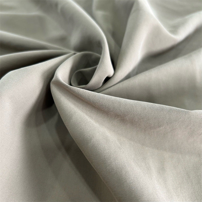 Tricot brossé en tissu de nylon doux 70D*160D 100GSM Pour maillots de bain et shorts de plage