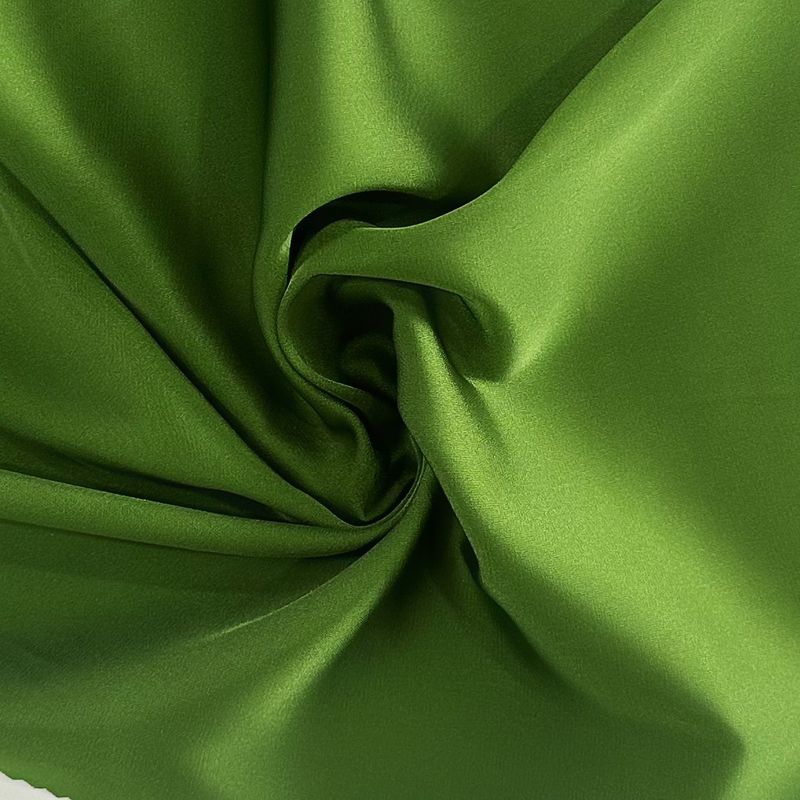 Tissu élastique en satin polyester 50D*50D+20D 92GSM Pour robes et robes