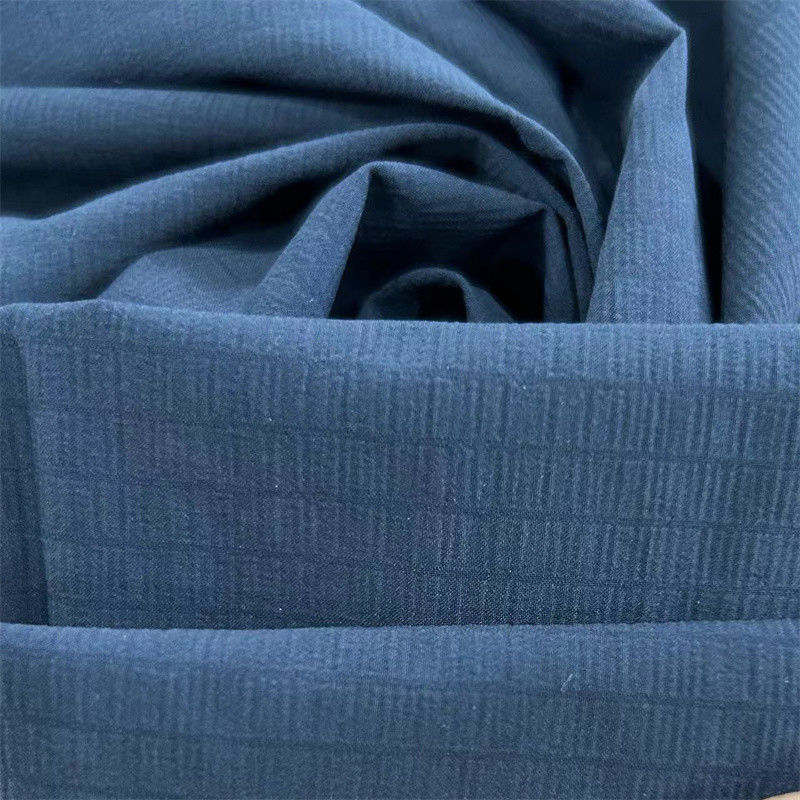 40D+20D*70D+40D+70D 100GSM Tissu en spandex de nylon recyclé 70D Réseau mousseux répulsif à l'eau