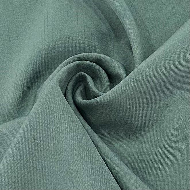 98% de polyester à 2% de spandex Tissu de polyester cationique 137GSM teinté