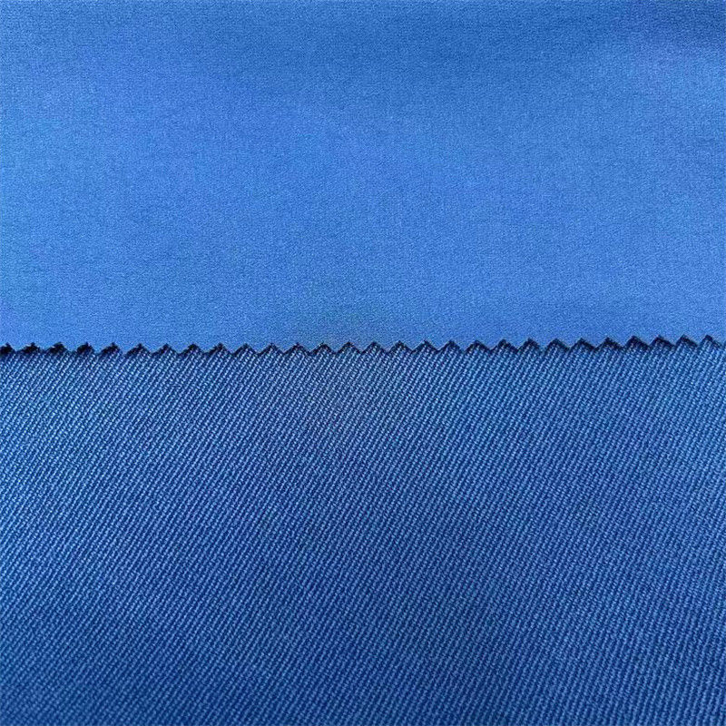 70D+40D*70D+40D+200D Tissu en nylon polyester 235GSM Four Way Stretch Pour les vêtements de sport