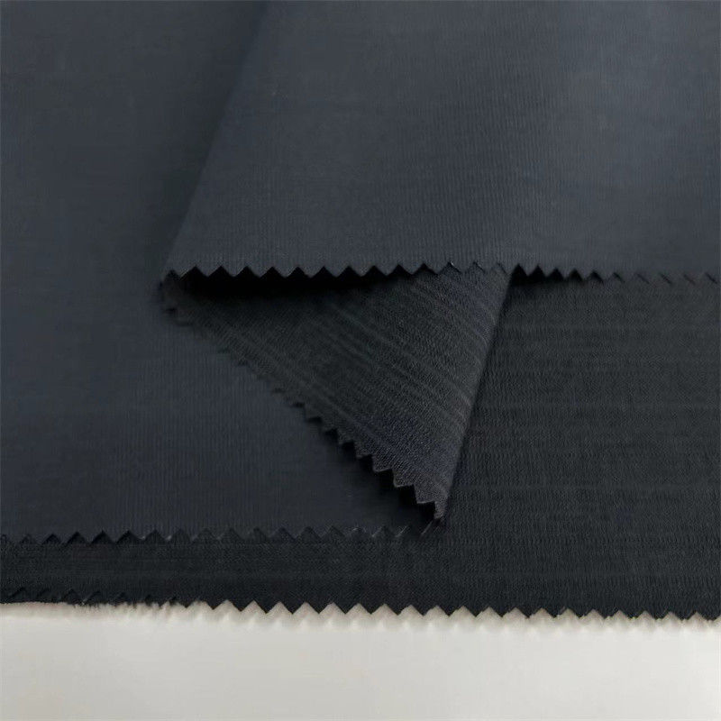 Polyester recyclé Tissu Seersucker à faible étirement T400 texturé comme lin pour vêtements d'extérieur