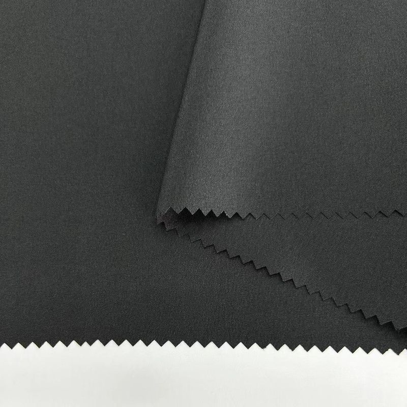 Polyester à ressort 150D Tissu de tricot à tissus 150D*150D+40D 98% Polyester 2% Spandex 166GSM