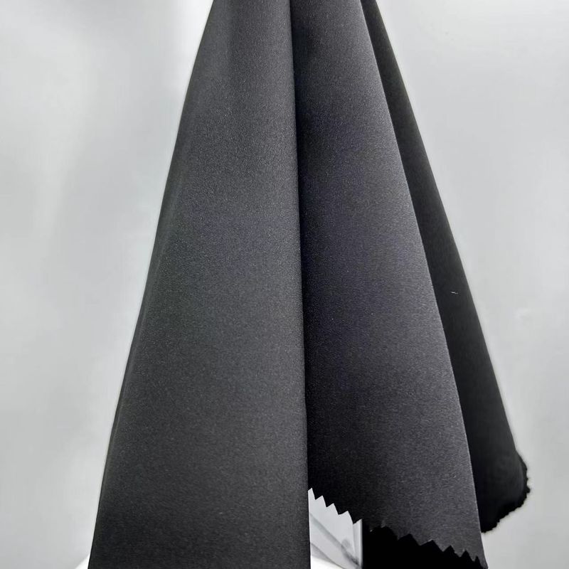 Tissu de polyester recyclé en tissus simples T800 75D/48F*75D/48F 150GSM 55