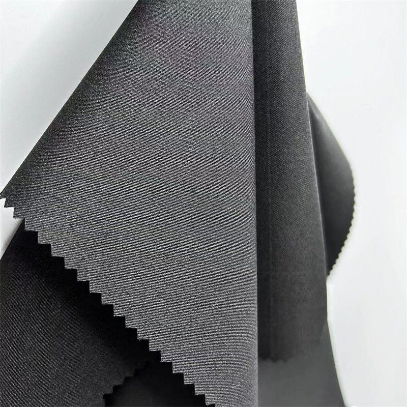 Tissu de polyester recyclé tordu 150D/48F+40D+150D/96F+40D*2 92% Polyester 8% spandex