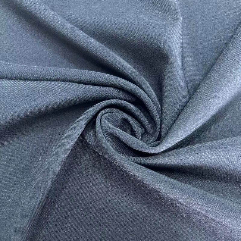 4 façons de s'étirer 150D Tissu PET recyclé Plain Soft Feel 150D+40D*2 145GSM