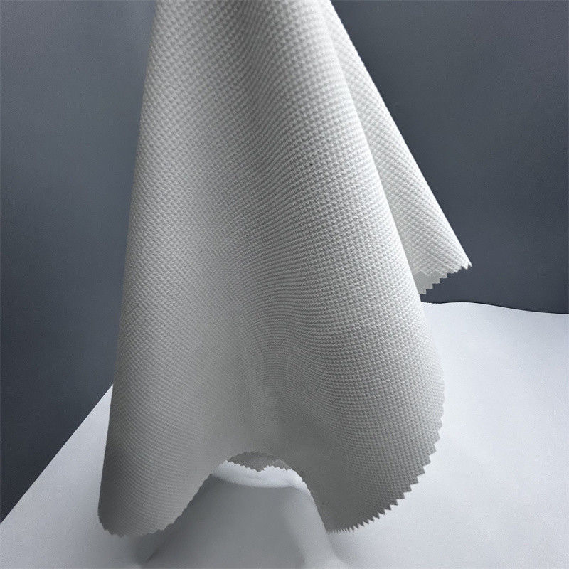 Tissu de polyester à quatre voies avec inclinaison variable 75D+40D*150D+40D 94% polyester recyclé 6% spandex