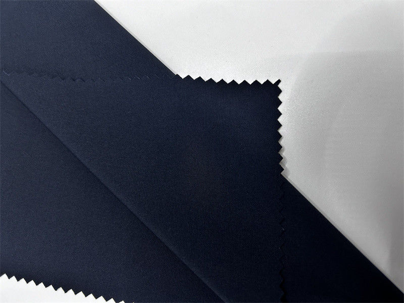 100D Tissu à bande horizontale recyclée à quatre voies pour la fabrication de vêtements de sport