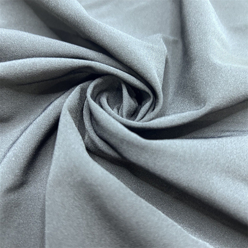 75D Tissu spandex en polyester recyclé Matte 2/1 Twill à quatre côtés Élastique 75D+40D*75D+40D Surface délicate