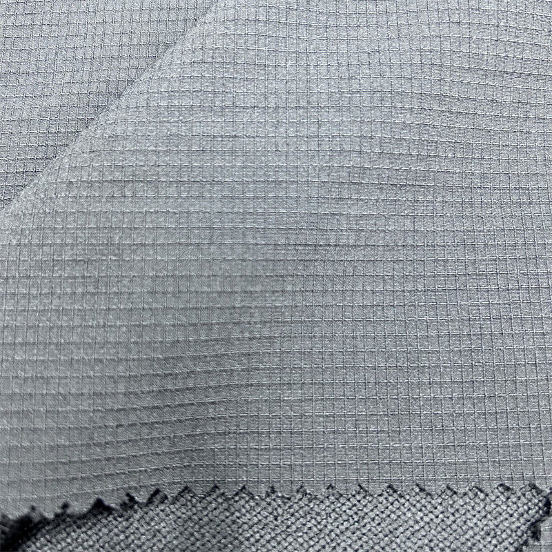 75*300 Tissu d'alpinisme à carreaux doté d'une texture souple et élastique pour les activités de plein air